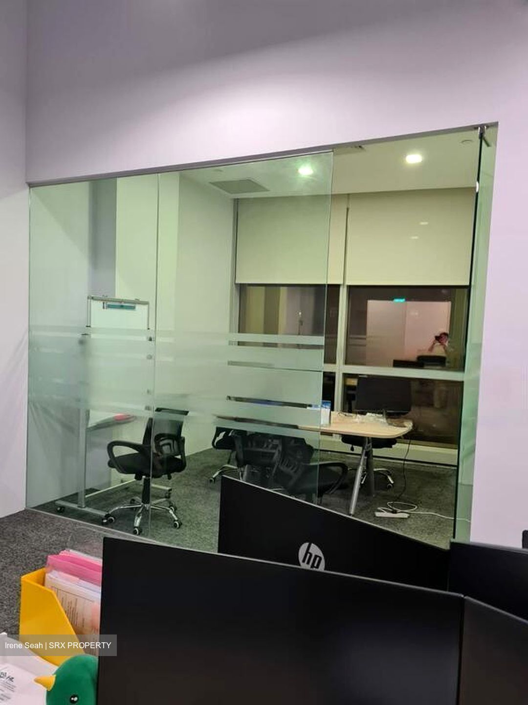 Sbf Center (D1), Office #566754501